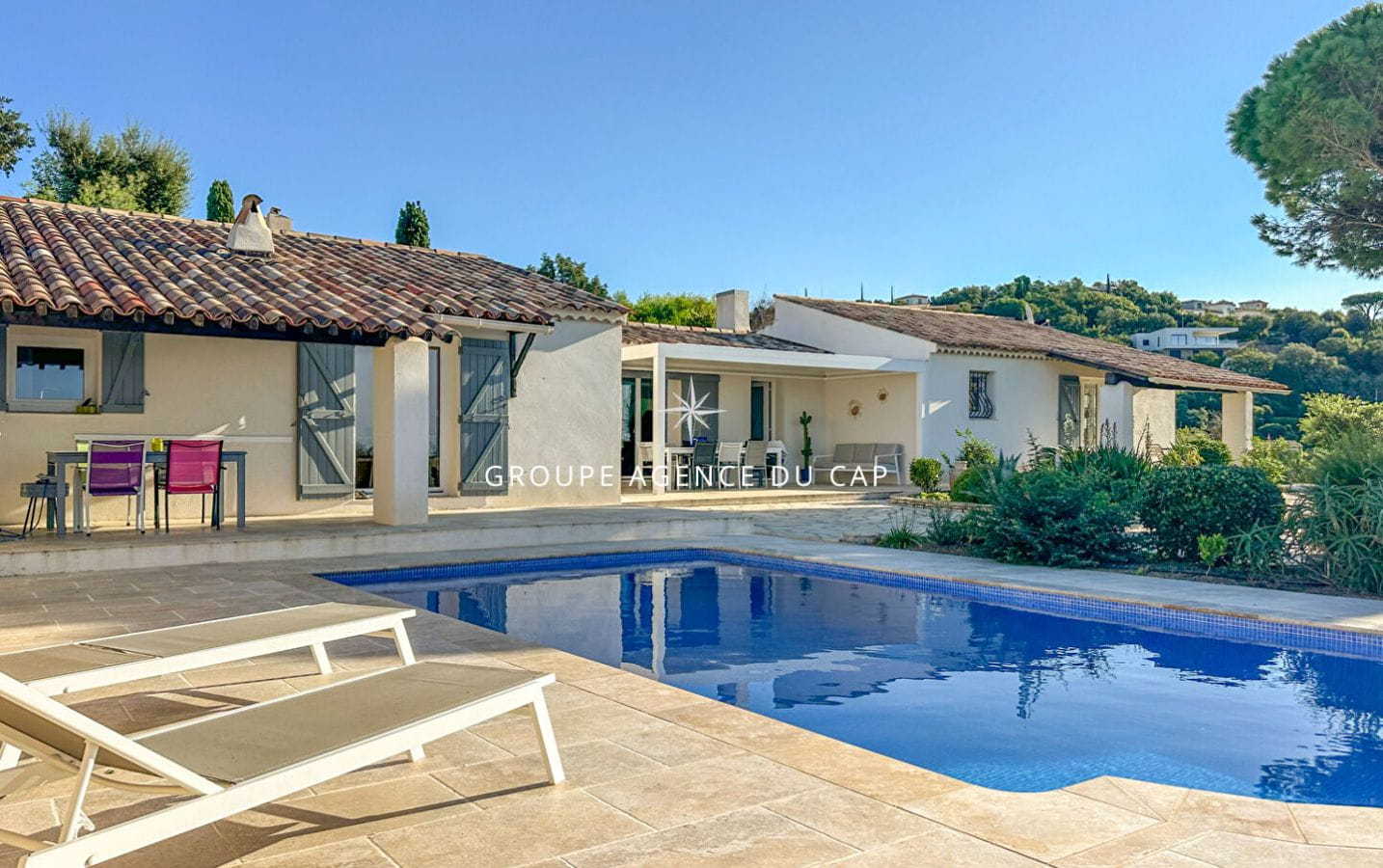 A VENDRE VILLA DE PLAIN PIED VUE MER 4 CHAMBRES PISCINE GARAGE PARKINGS Image 1