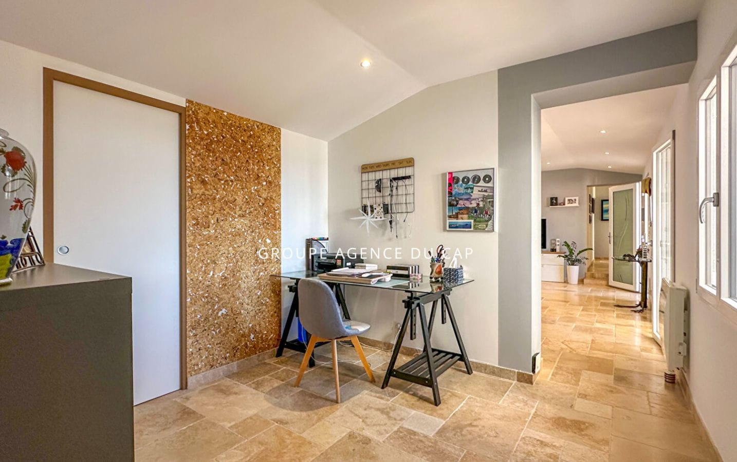 A VENDRE VILLA DE PLAIN PIED VUE MER 4 CHAMBRES PISCINE GARAGE PARKINGS Image 12