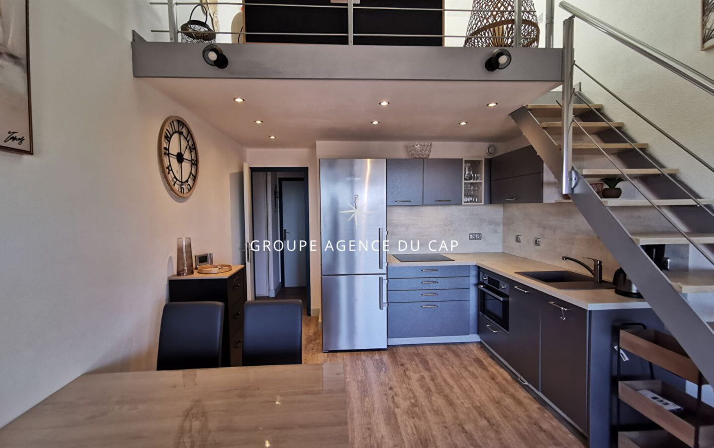 2 BEDROOM APARTMENT WITH VIEW IN LES ISSAMBRES Image 5