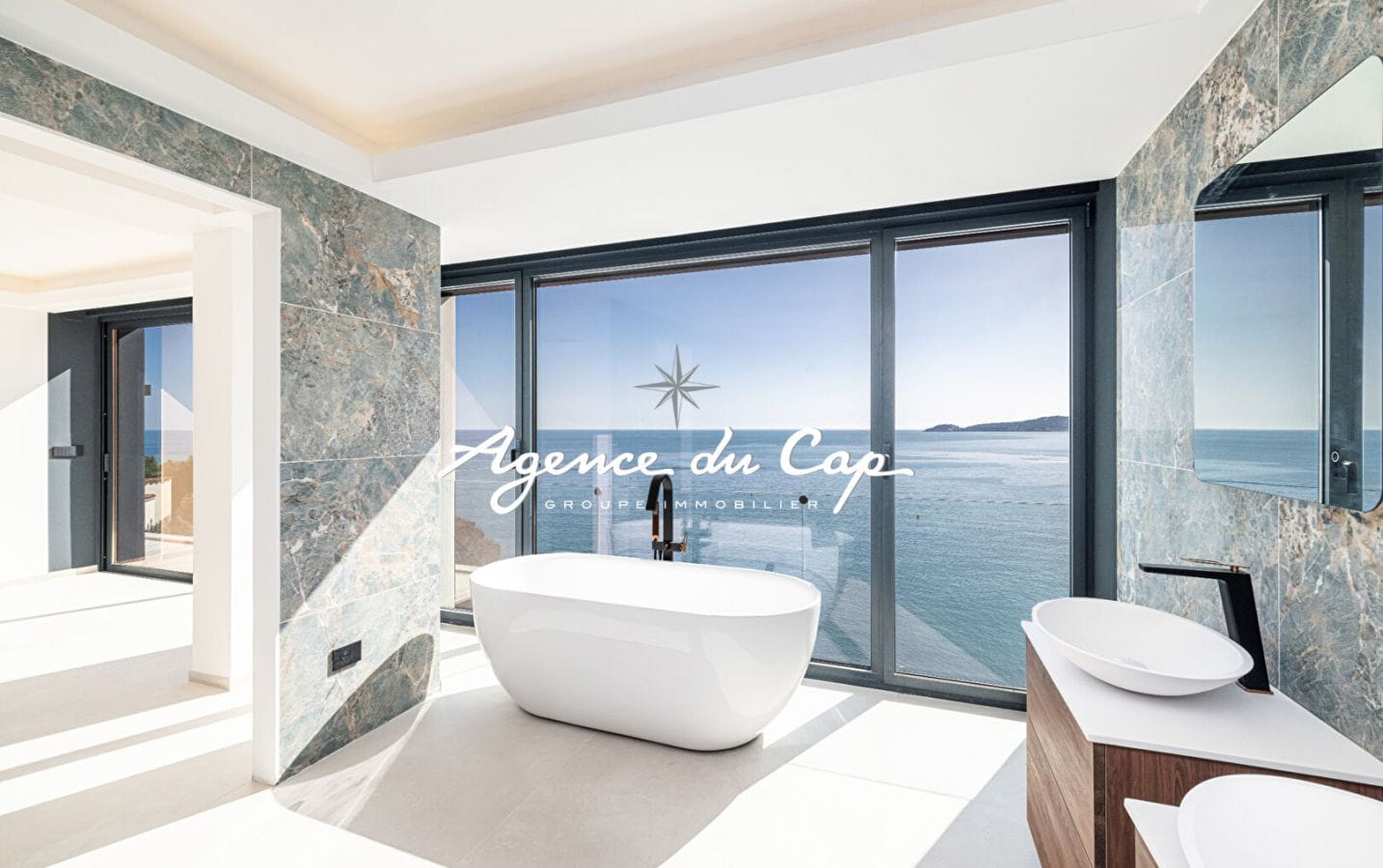 CAP D’AIL EXCEPTIONAL SEA VIEW VILLA IN PRIVATE ESTATE 319 m2 ON THE OUTSIDE OF MONACO Image 4