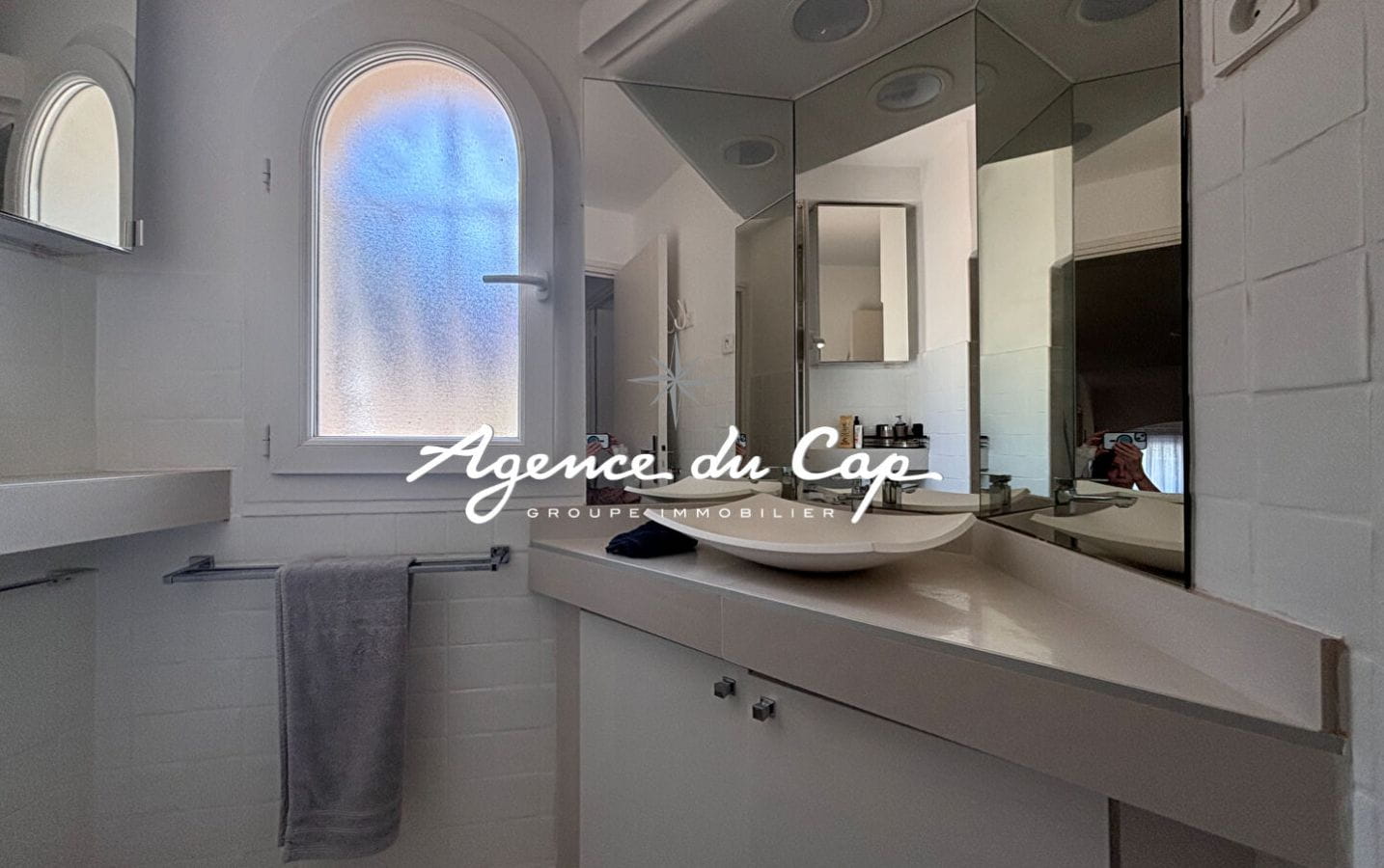 A VENDRE VILLA VUE MER VILLA 5 CHAMBRES PISCINE GARAGE AUX ISSAMBRES Image 12