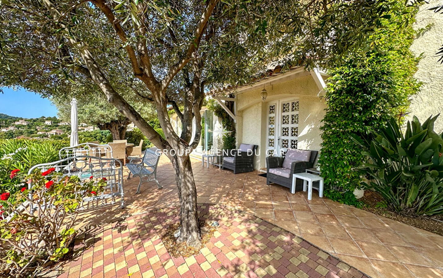 À VENDRE VILLA  VUE MER 190 M²  5 CHAMBRES PISCINE DOUBLE GARAGE LES ISSAMBRES Image 9