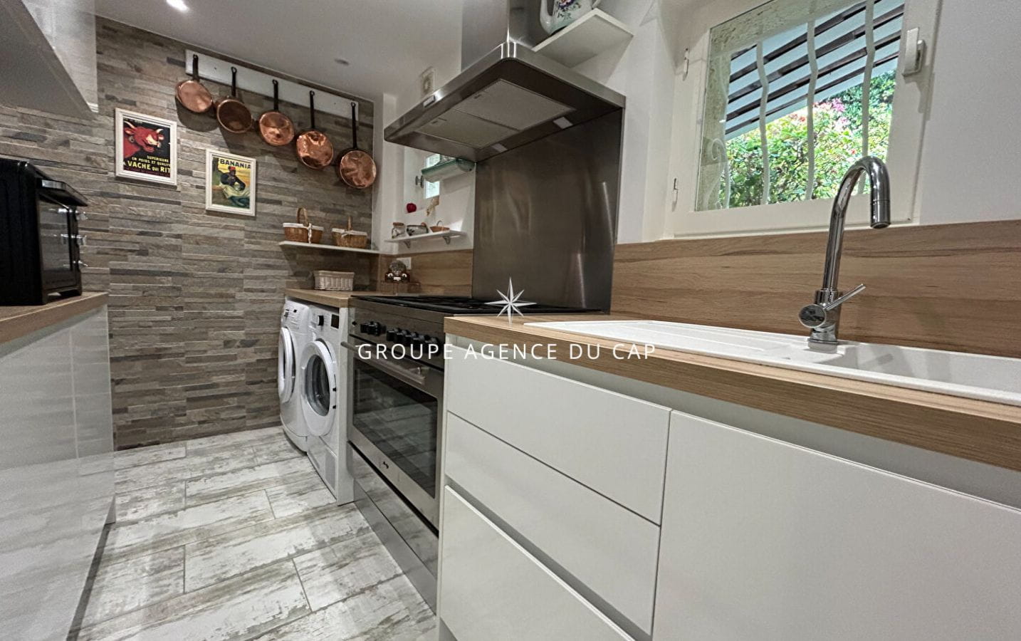 Villa Les Issambres 8 room(s) 190 m2 Image 12