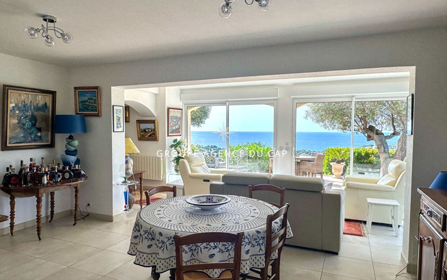 Villa Les Issambres 8 room(s) 190 m2 Image 2