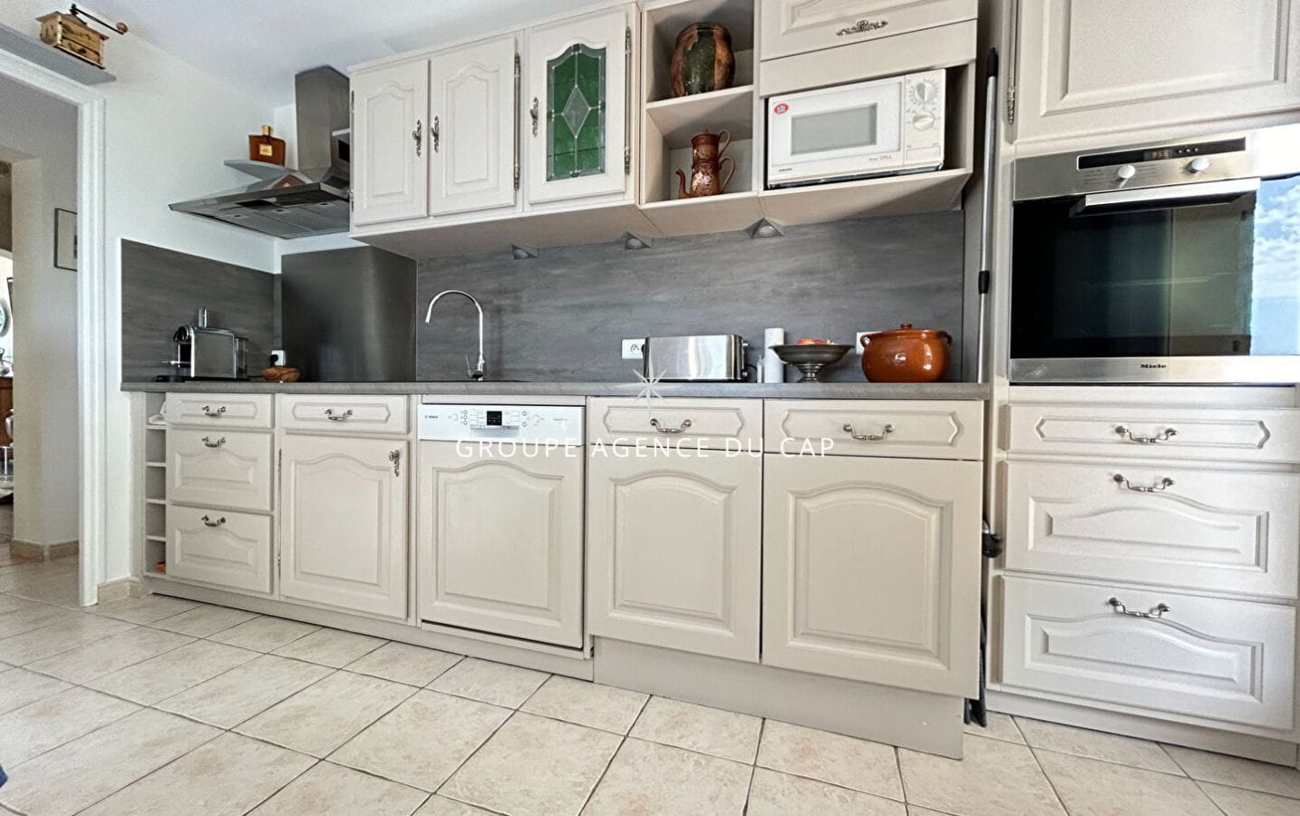 Villa Les Issambres 8 room(s) 190 m2 Image 4