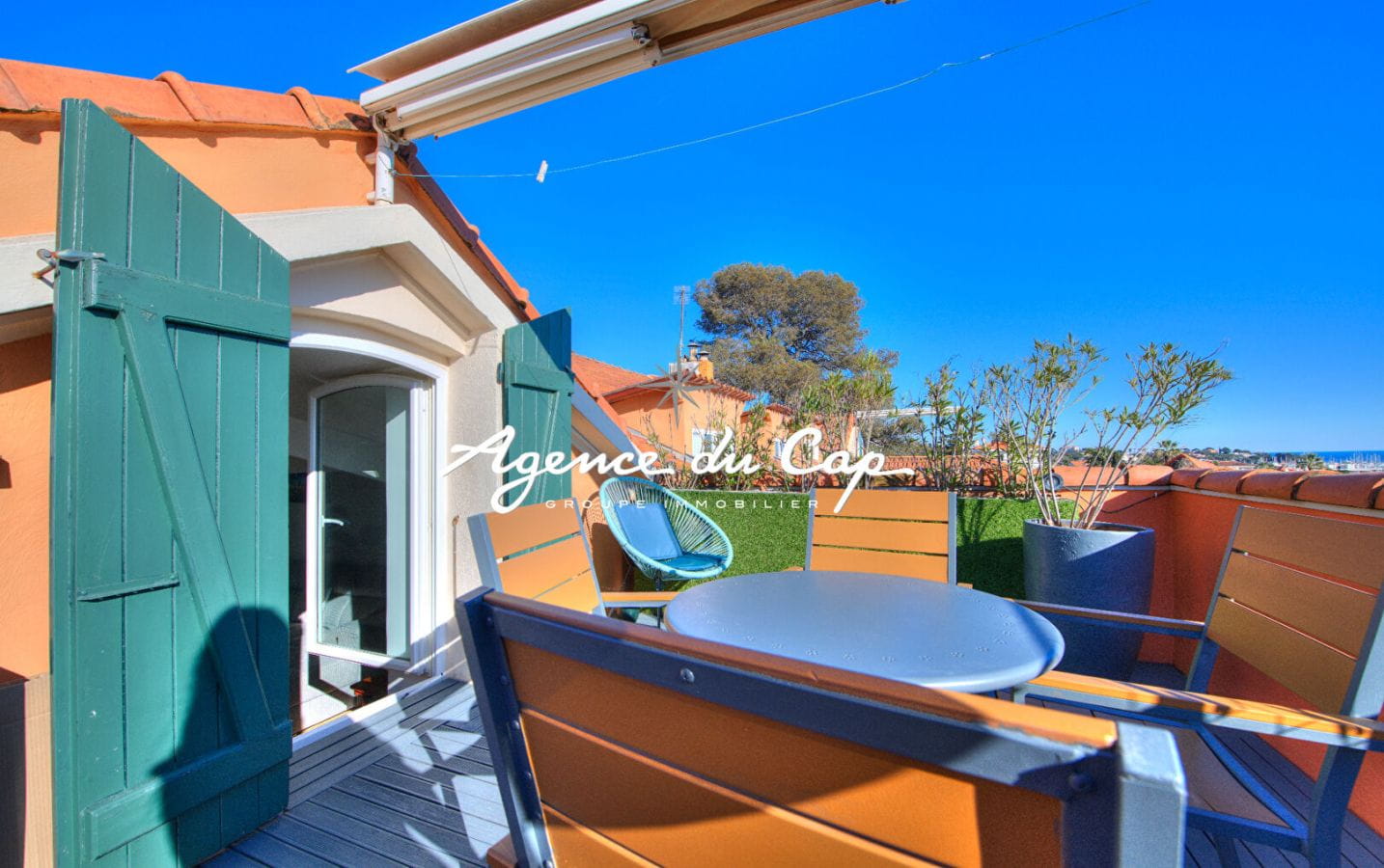 APPARTEMENT SAINT RAPHAEL, NOTRE DAME Image 1