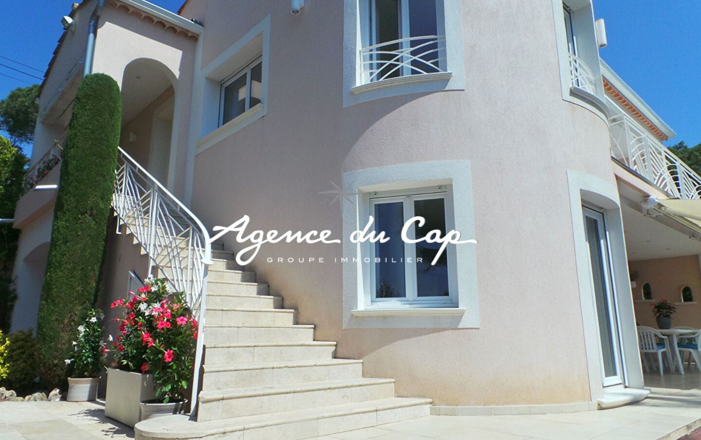 À VENDRE VILLA RÉNOVÉE DE 145 M², 6 PIÈCES, AVEC PISCINE, SPA ET TERRAIN DE PÉTANQUE, AUX ISSAMBRES Image 14