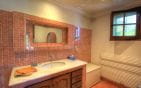 Villa with sea view, 7 rooms, 200 m2 with 3 apartments, 4 garages, in Les Issambres Min 10