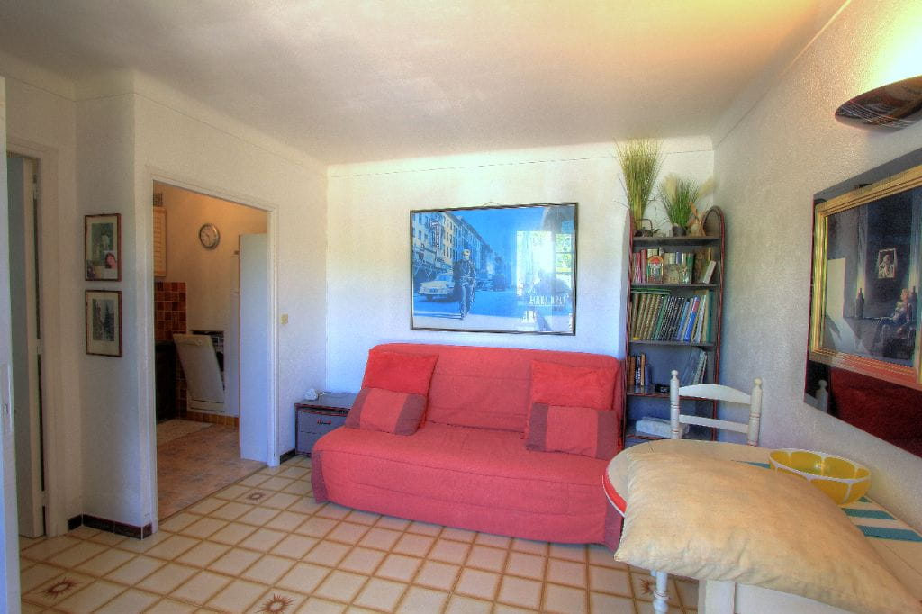 Villa avec vue mer 7 pièces 200 m2  avec 3 appartements 4 garages, aux Issambres Image 11