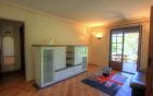 Villa with sea view, 7 rooms, 200 m2 with 3 apartments, 4 garages, in Les Issambres Min 8