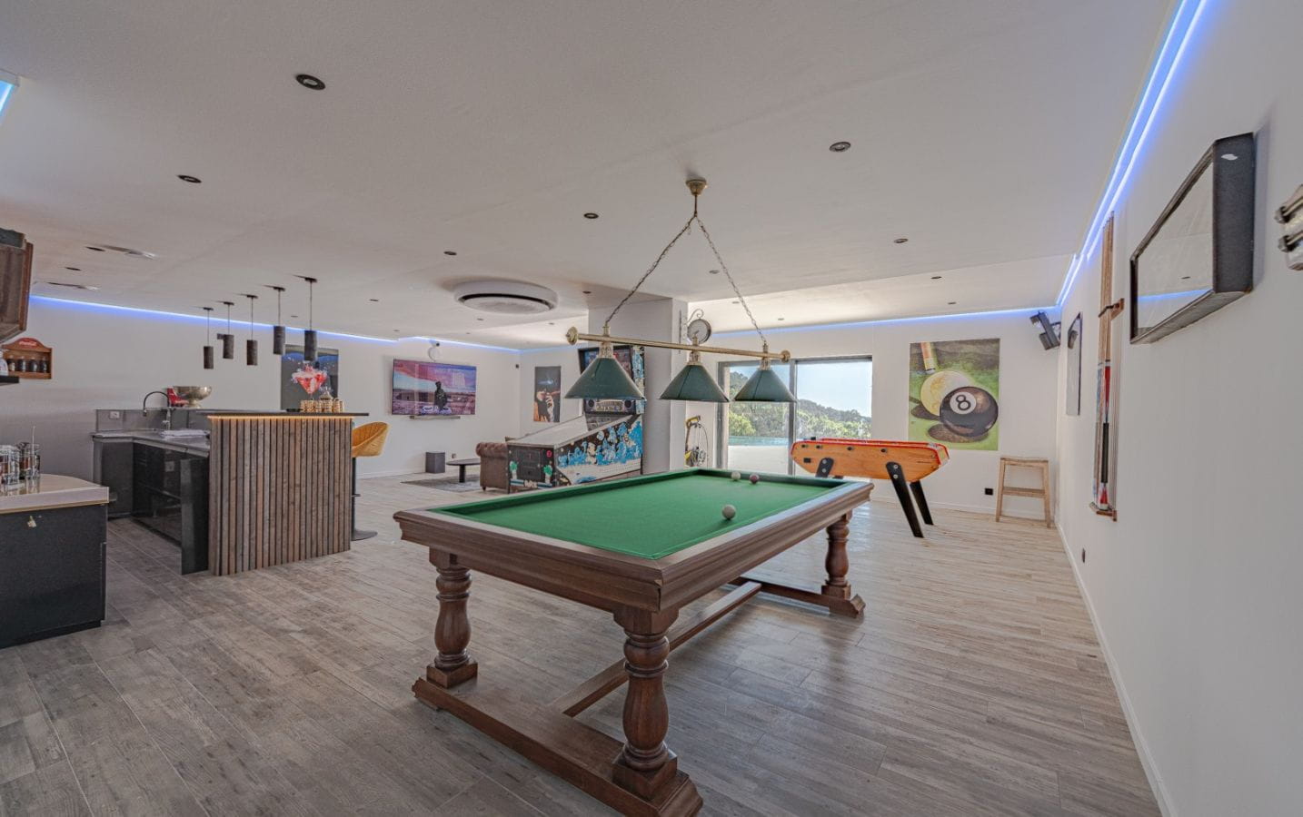 VILLA VUE DEGAGEE JUSQU’A LA MER  GIGARO HELIPORT PISCINE GARAGE LA CROIX VALMER Image 14