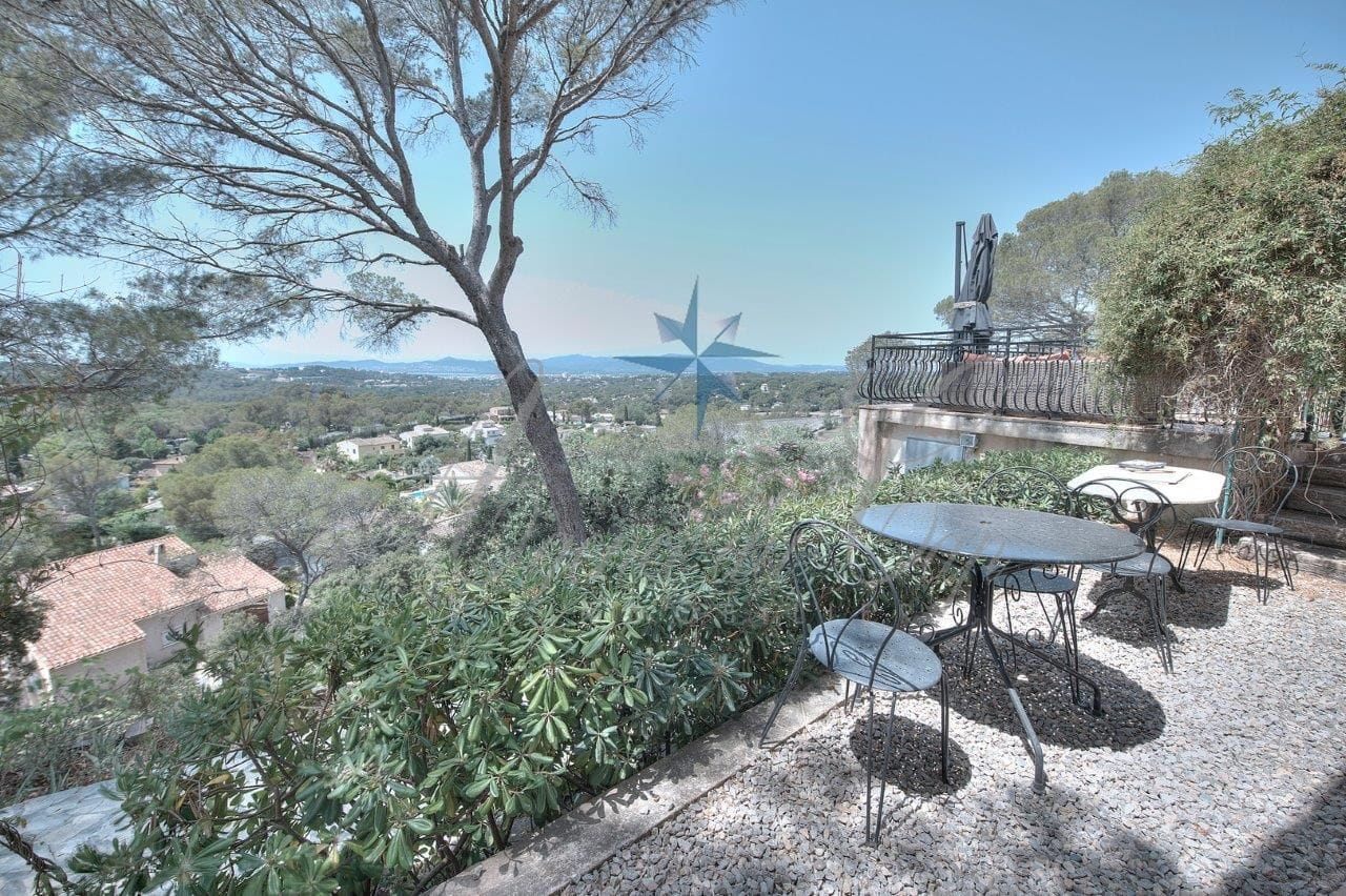 VILLA CHARME VUE DÉGAGÉE 221 M2, 4 CHAMBRES + T2 SAINT  RAPHAEL Image 1