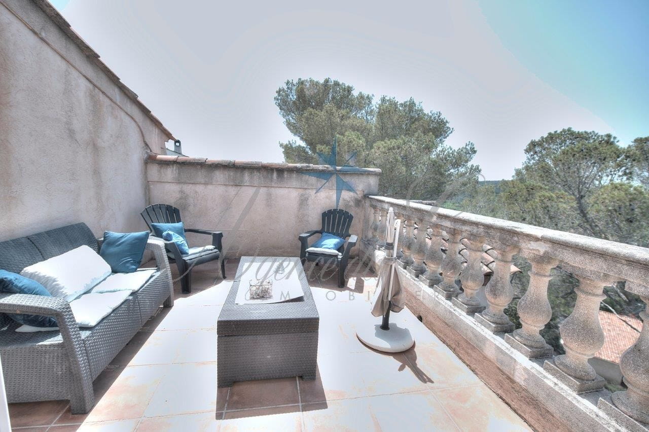 VILLA CHARME VUE DÉGAGÉE 221 M2, 4 CHAMBRES + T2 SAINT  RAPHAEL Image 14