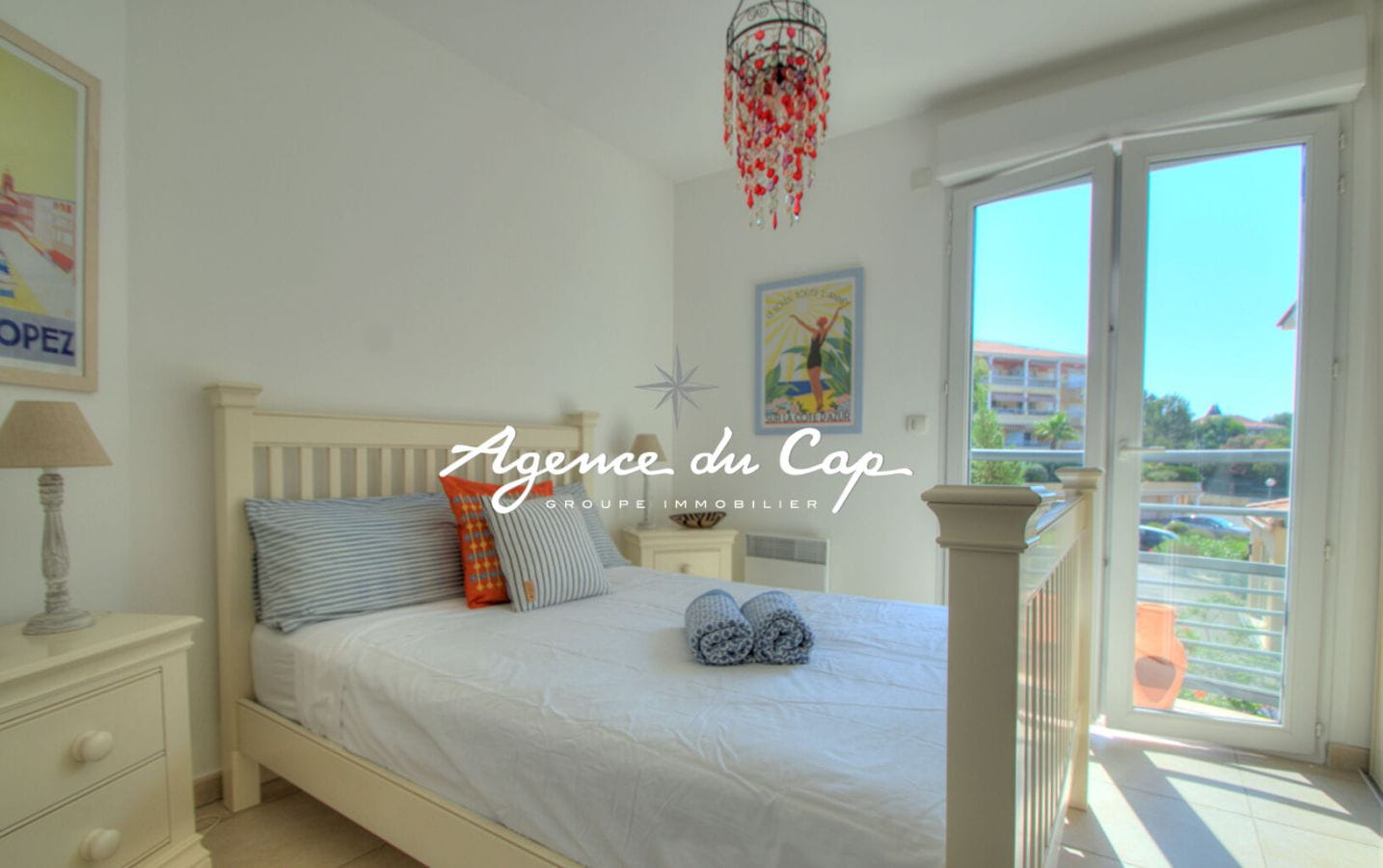 SAINT RAPHAEL BOULOURIS APPARTEMENT VUE MER AVEC PISCINE ET GARAGE Image 14