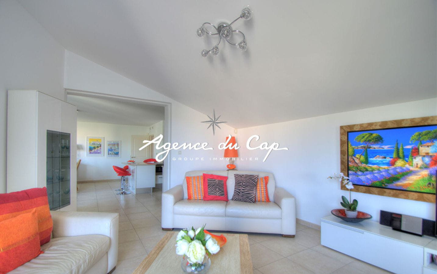 SAINT RAPHAEL BOULOURIS APPARTEMENT VUE MER AVEC PISCINE ET GARAGE Image 4