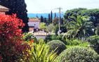 REAL 2-ROOM APARTMENT OF 53sqm WITH BASEMENT PARKING AND CELLAR, LOCATED IN A RECENT RESIDENCE, WALKING DISTANCE FROM THE BEACHES AND SHOPS OF LES ISSAMBRES Min 1
