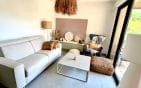 REAL 2-ROOM APARTMENT OF 53sqm WITH BASEMENT PARKING AND CELLAR, LOCATED IN A RECENT RESIDENCE, WALKING DISTANCE FROM THE BEACHES AND SHOPS OF LES ISSAMBRES Min 2