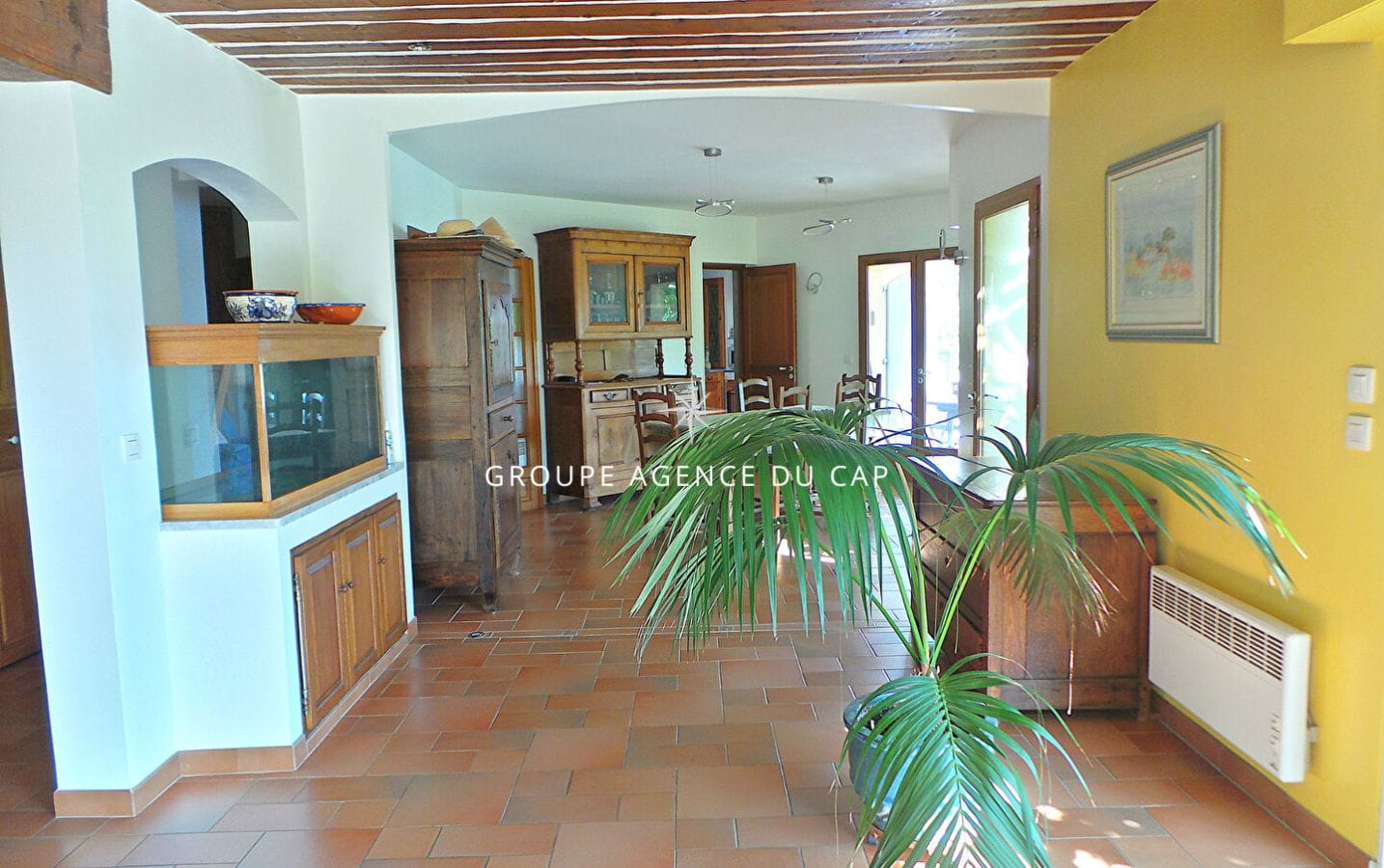 À VENDRE VILLA VUE MER 250M²  5 CHAMBRES + T2 , GARAGE DOUBLE ET PISCINE, À SAINT AYGULF Image 8