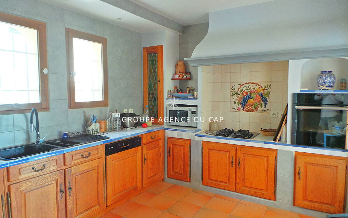 FOR SALE VILLA WITH SEA VIEW 250sqm 5 BEDROOMS T2, DOUBLE GARAGE AND SWIMMING POOL, IN SAINT AYGULF Image 10