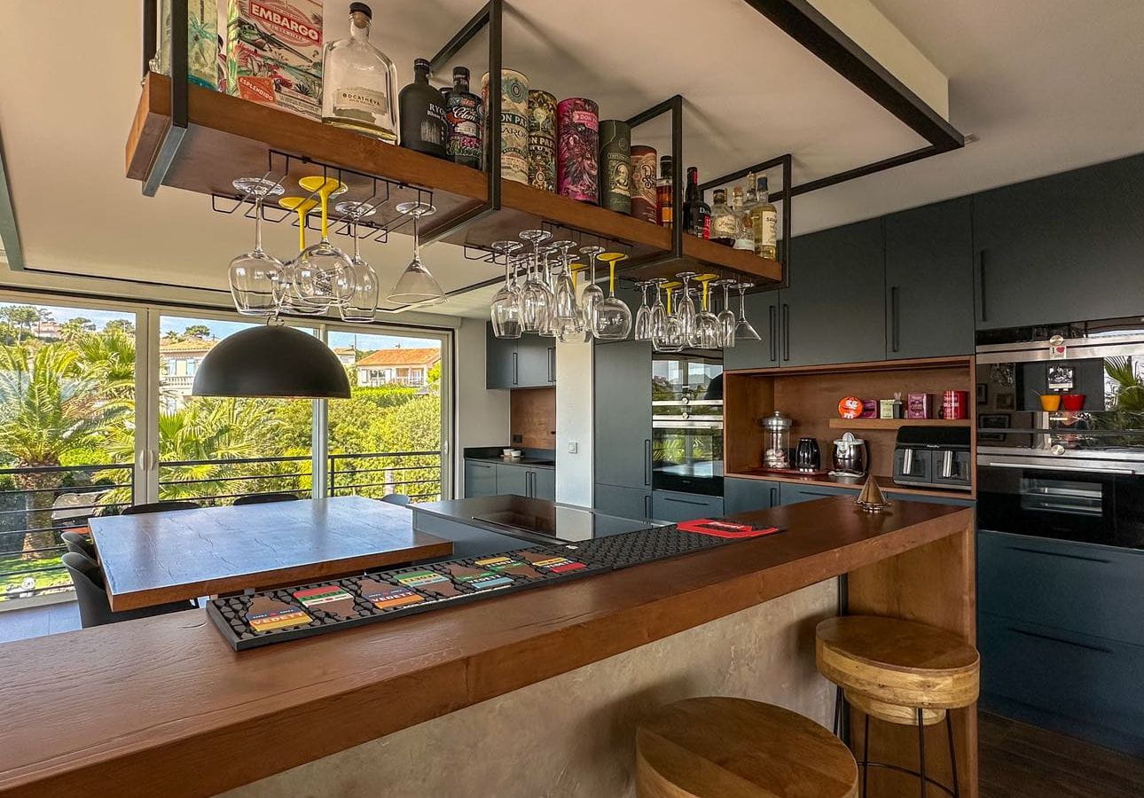 VILLA 185M² AVEC VUE MER PISCINE ET GARAGE, A SAINT AYGULF Image 6