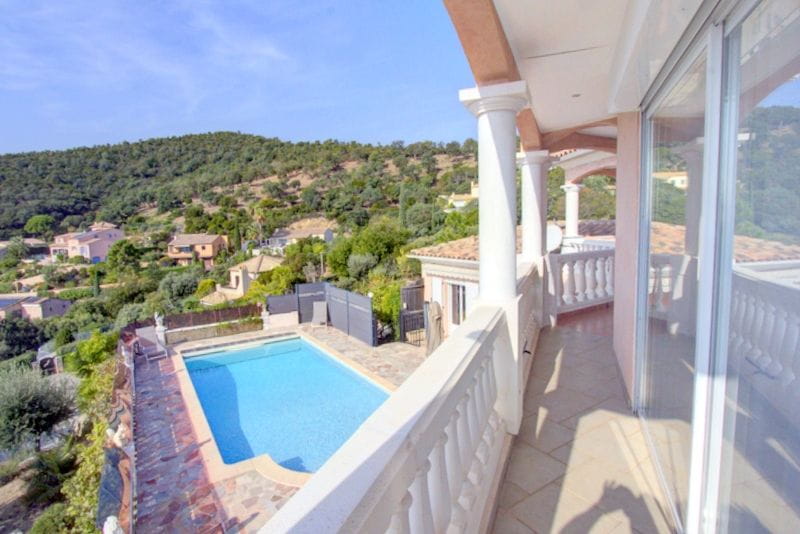 Villa avec 4 chambres piscine et garage, aux Issambres Image 1