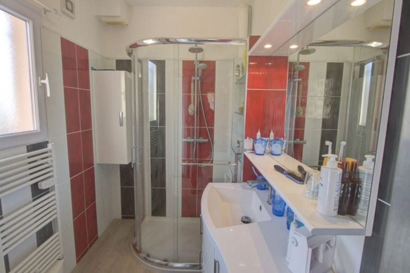 Villa avec 4 chambres piscine et garage, aux Issambres Image 5