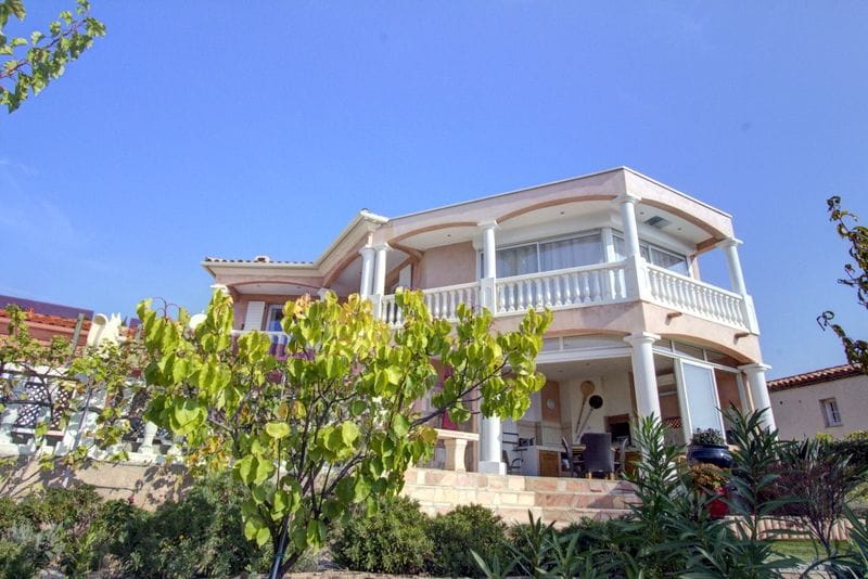 Villa avec 4 chambres piscine et garage, aux Issambres Image 7