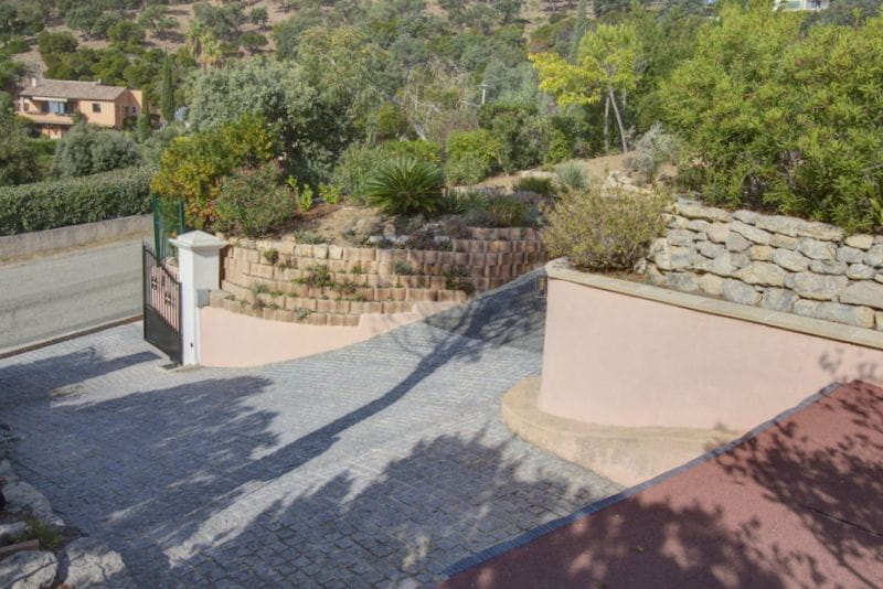 Villa avec 4 chambres piscine et garage, aux Issambres Image 8