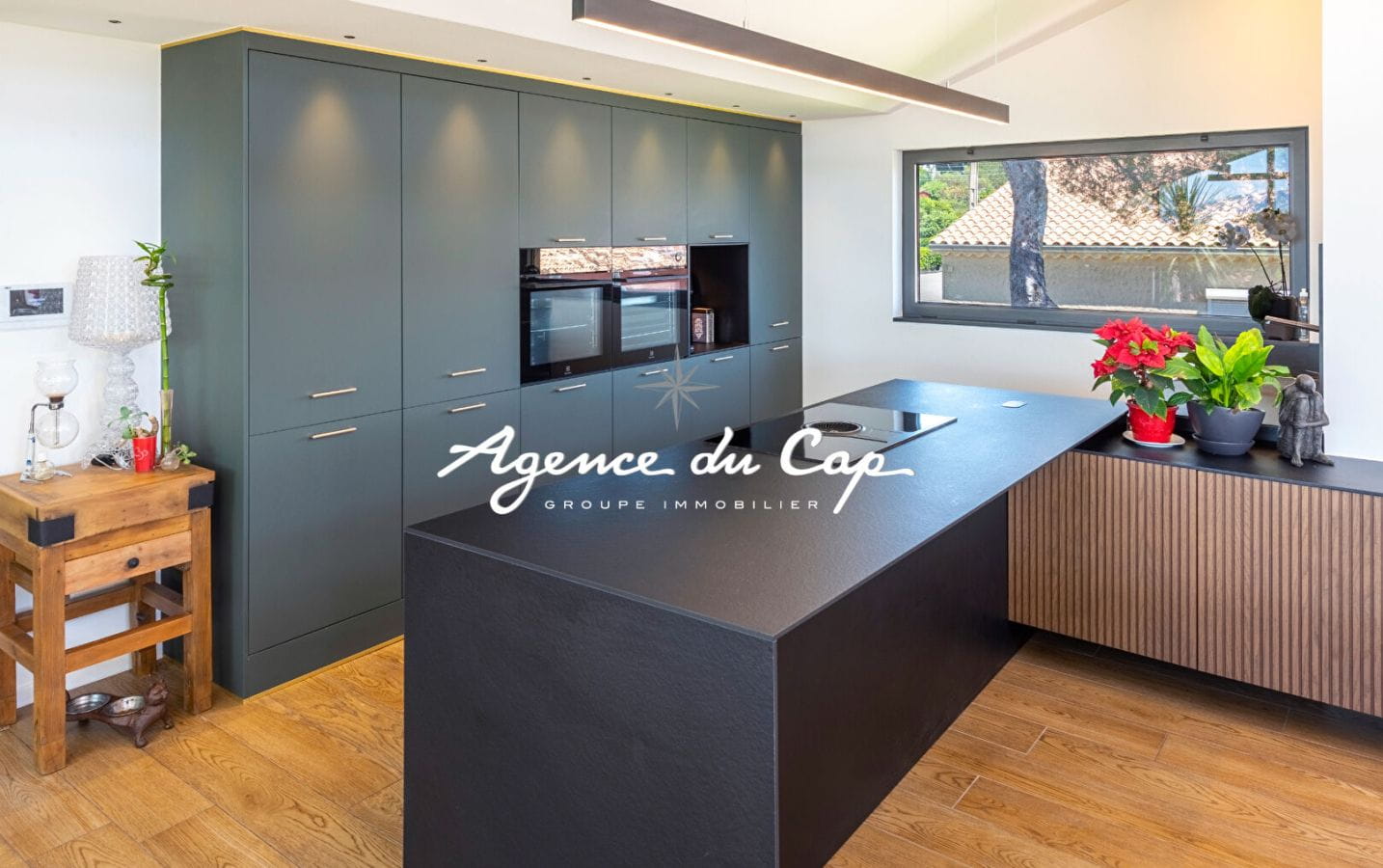 SAINT RAPHAEL SANTA LUCIA VILLA CONTEMPORAINE 8 PIECES VUE MER Image 7