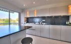 SAINT RAPHAEL BOULOURIS TOP FLOOR SEA VIEW Min 12
