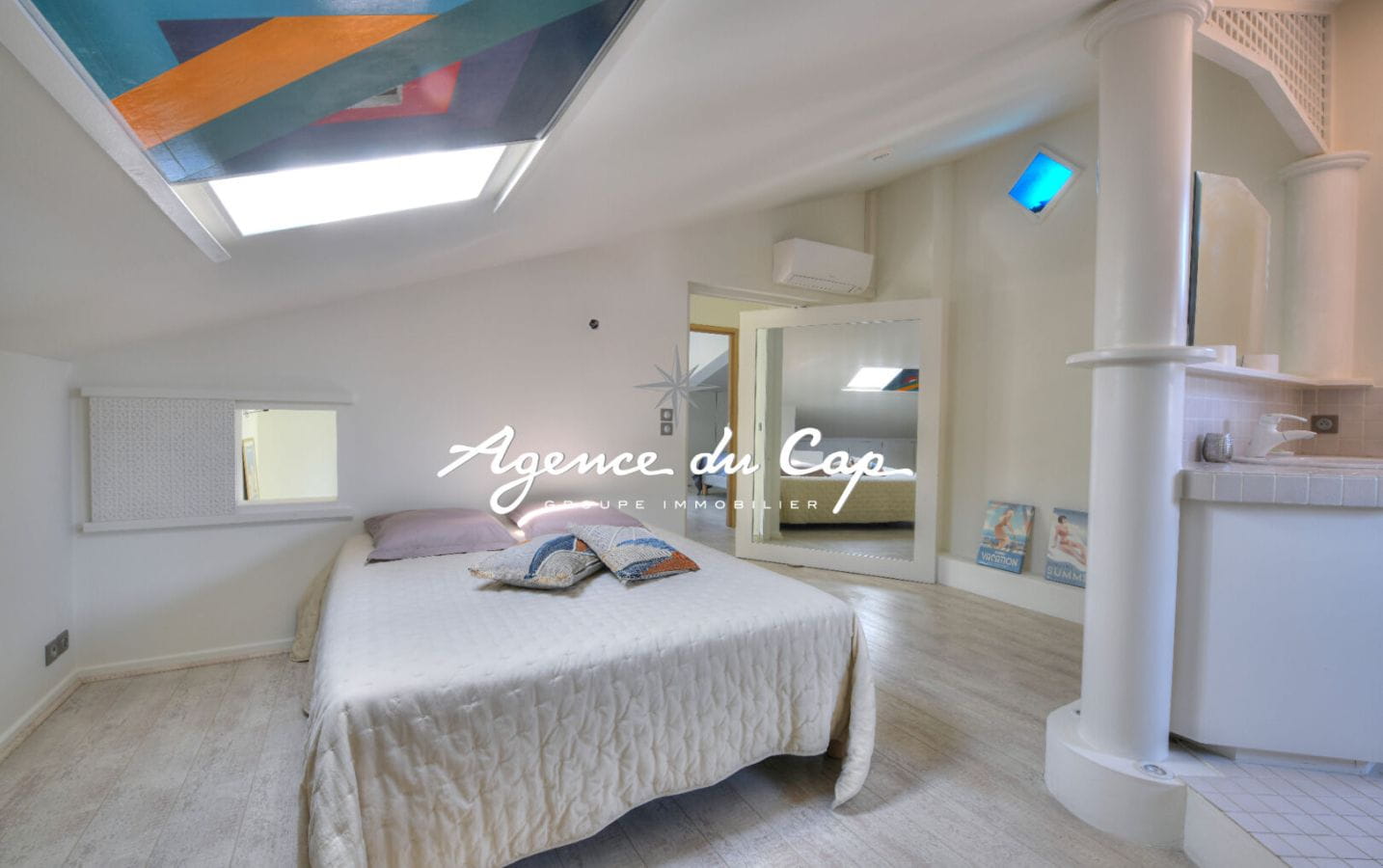 SOUS OFFRE APPARTEMENT SAINT RAPHAEL BOULOURIS DERNIER ETAGE VUE MER Image 14