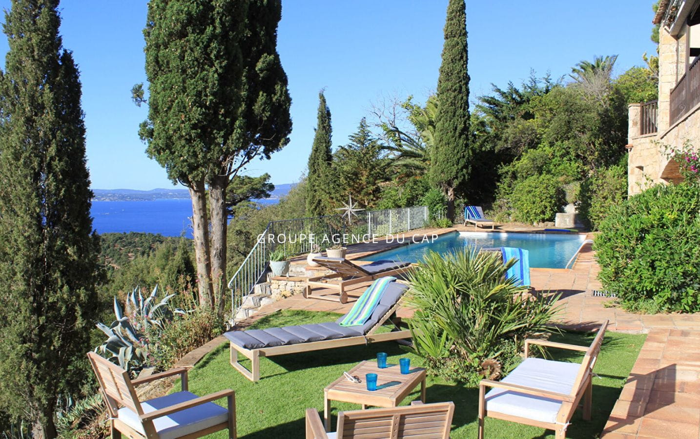 7 ROOM VILLA WITH PANORAMIC SEA VIEW ON THE GULF OF SAINT TROPEZ, WITH SWIMMING POOL AND GARAGE, Image 2