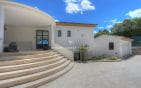 ARCHITECT-DESIGNED VILLA FOR SALE WITH 7 ROOMS WITH SEA VIEW, POOL AND DOUBLE GARAGE, LOCATED IN GRIMAUD, NEAR THE BEAUVALLON GOLF COURSE Min 1