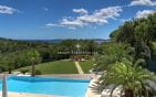 ARCHITECT-DESIGNED VILLA FOR SALE WITH 7 ROOMS WITH SEA VIEW, POOL AND DOUBLE GARAGE, LOCATED IN GRIMAUD, NEAR THE BEAUVALLON GOLF COURSE Min 2