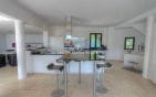 ARCHITECT-DESIGNED VILLA FOR SALE WITH 7 ROOMS WITH SEA VIEW, POOL AND DOUBLE GARAGE, LOCATED IN GRIMAUD, NEAR THE BEAUVALLON GOLF COURSE Min 5