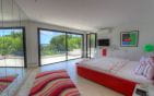 ARCHITECT-DESIGNED VILLA FOR SALE WITH 7 ROOMS WITH SEA VIEW, POOL AND DOUBLE GARAGE, LOCATED IN GRIMAUD, NEAR THE BEAUVALLON GOLF COURSE Min 8