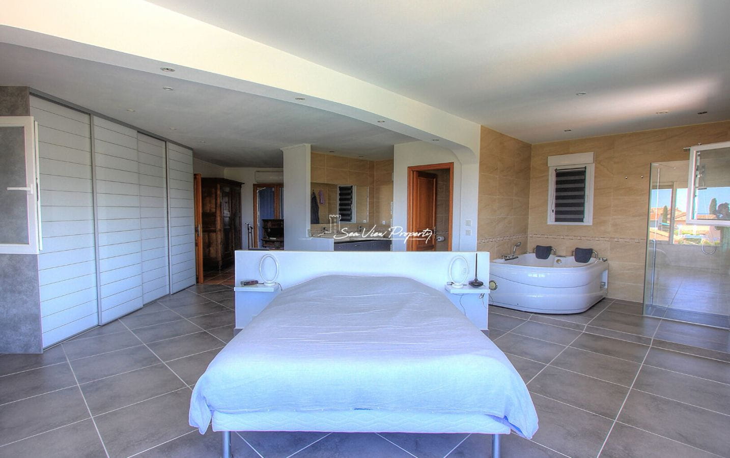 SAINT AYGULF, VILLA VUE MER 7 PIECES Image 3