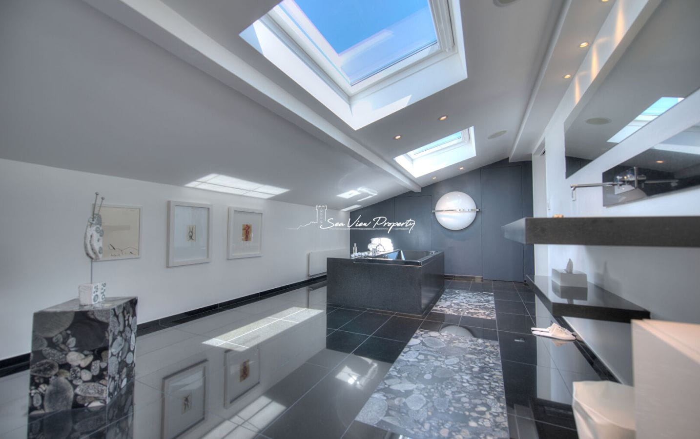 Saint-raphaël, Villa Vue Mer 6 Pieces Image 6