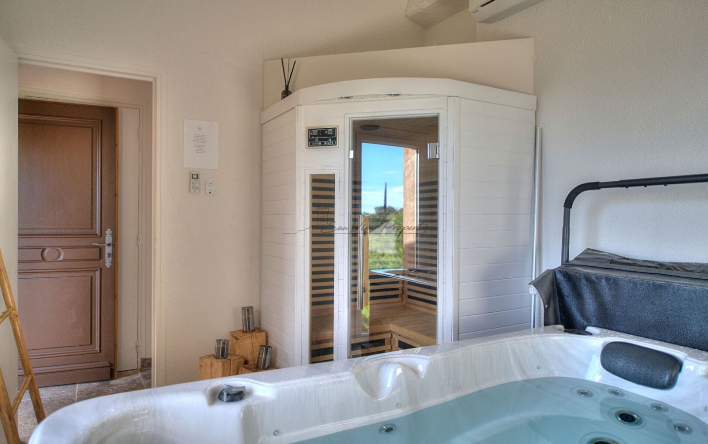 Exclusivité ! AGAY VILLA VUE MER Image 16