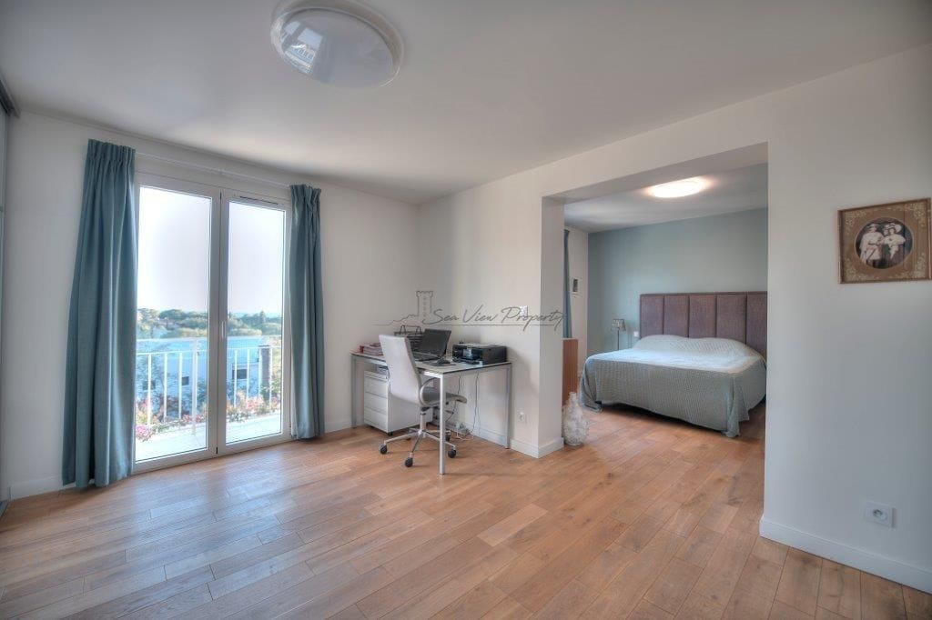 Saint Raphael / Villa Vue Mer Image 8