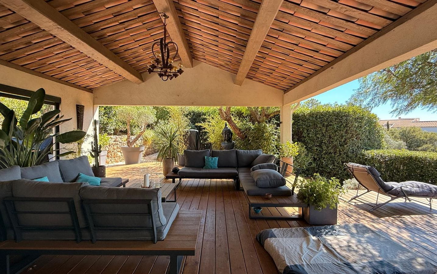 VUE MER SUR LE GOLFE DE SAINT TROPEZ VILLA DE CHARME AVEC PISCINE, AUX ISSAMBRES Image 16