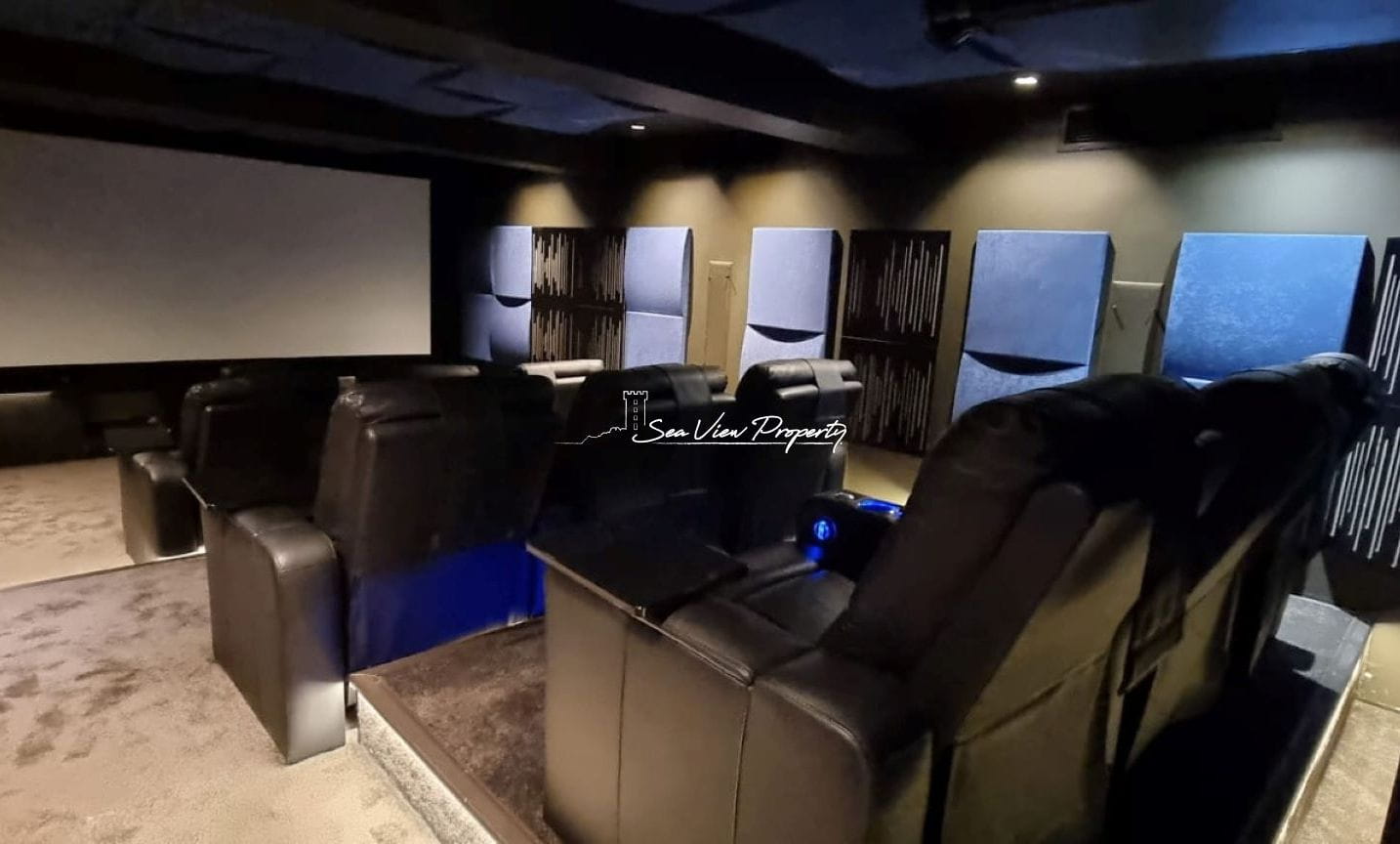 Demeure de prestige  SUPER CANNES- VUE MER PANORAMIQUE Image 14