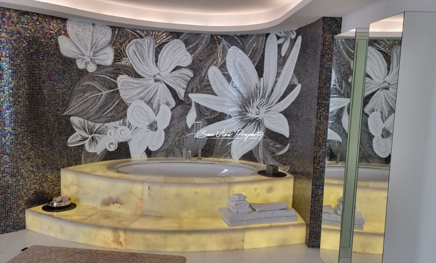 Demeure de prestige  SUPER CANNES- VUE MER PANORAMIQUE Image 15