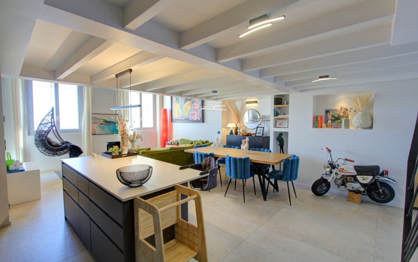 LOFT 3 PIÈCES DE 80M² AVEC VUE MER DANS LE CENTRE VILLE DE SAINTE MAXIME Image 4
