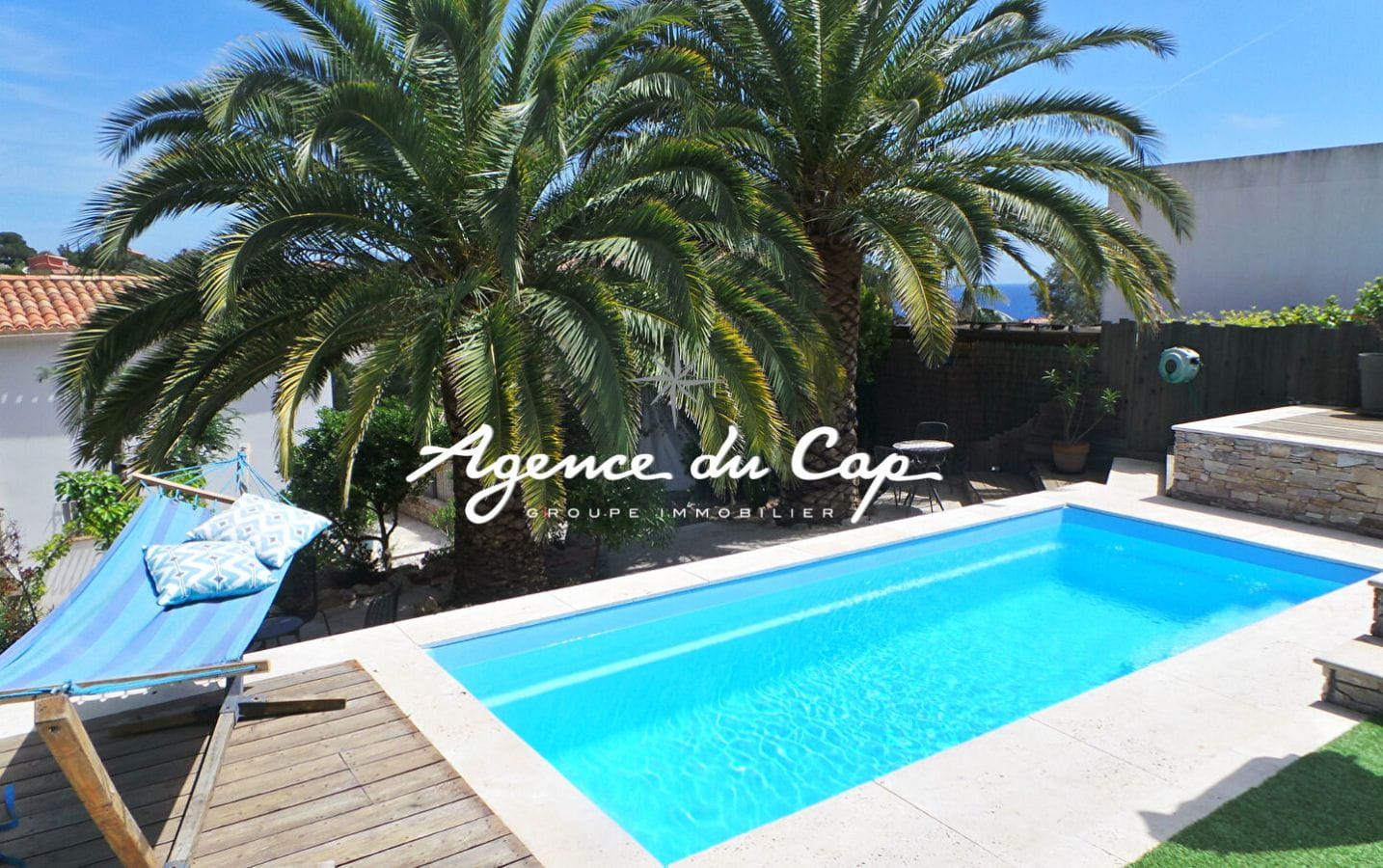 LES ISSAMBRES VILLA 3 PIECES 2 CHAMBRES – PISCINE – GARAGE Image 0