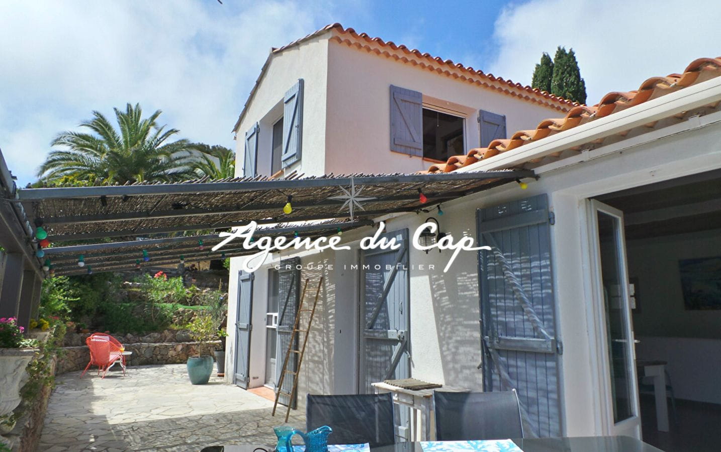 LES ISSAMBRES VILLA 3 PIECES 2 CHAMBRES – PISCINE – GARAGE Image 2