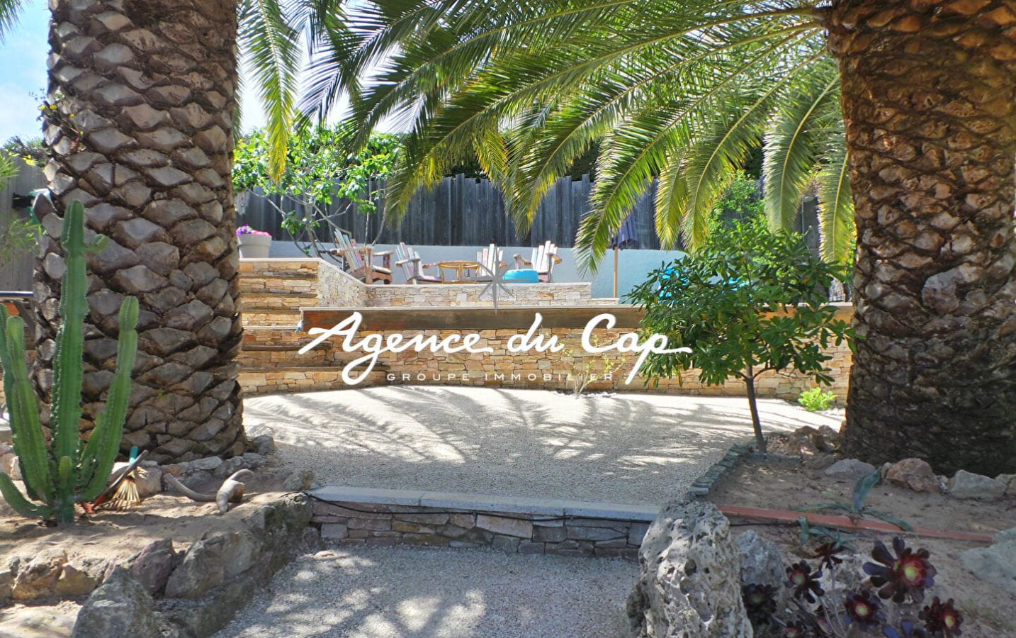 LES ISSAMBRES VILLA 3 PIECES 2 CHAMBRES – PISCINE – GARAGE Image 3