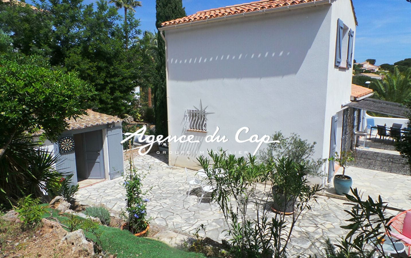 LES ISSAMBRES VILLA 3 PIECES 2 CHAMBRES – PISCINE – GARAGE Image 7