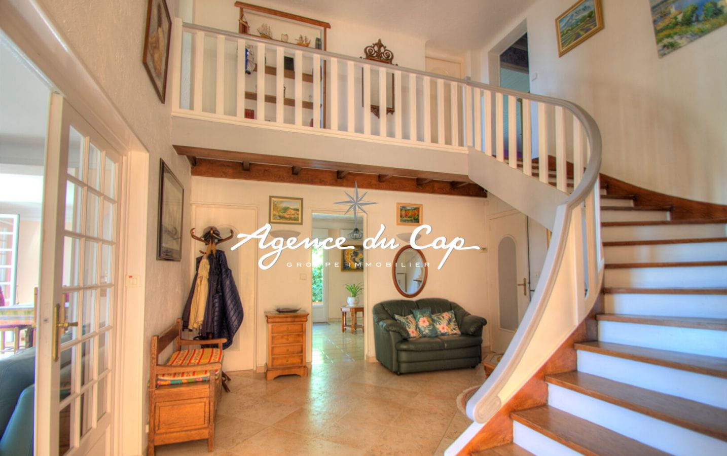 SAINT RAPHAEL  LES PLAINES VILLA  VUE MER AVEC PISCINE Image 9