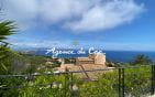 FOR SALE 82sqm T3 APARTMENT WITH 2 BEDROOMS PANORAMIC SEA VIEW ON THE BAY OF SAINT RAPHAEL, IN A RESIDENCE WITH POOL AND PARKING IN LES ISSAMBRES Min 0